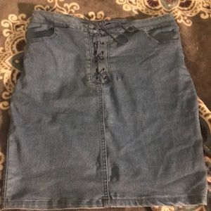 Forever 21 denim skirt